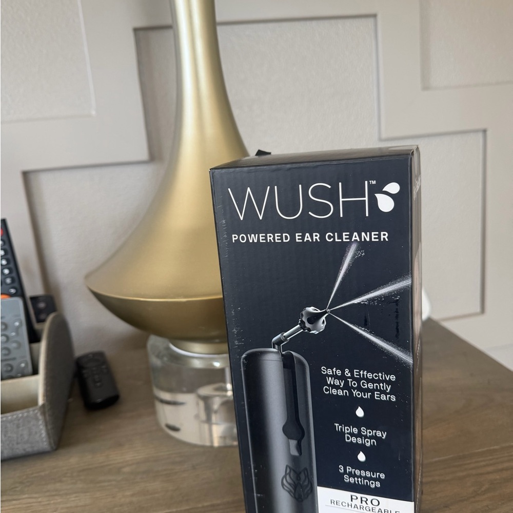 Wush Powered Ear Cleaner (New)
